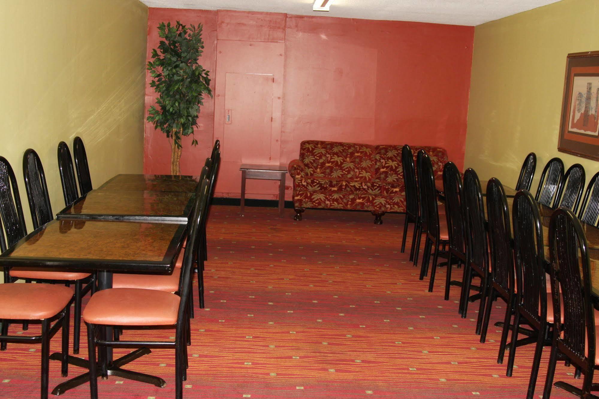 Best Inn Booneville Экстерьер фото